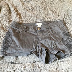 Roxy short